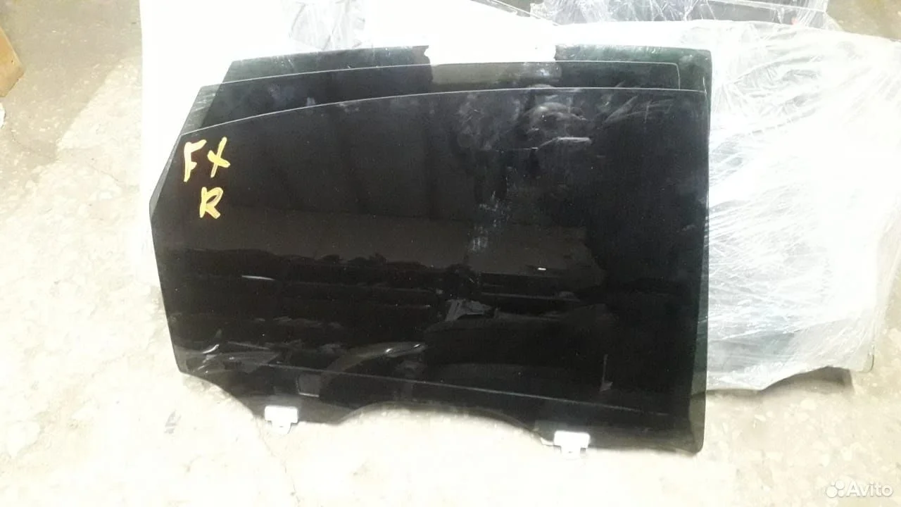 Стекло двери заднее правое Инфинити FX S51 QX70