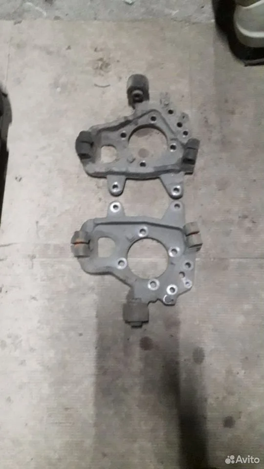 Кулак поворотный задний инфинити qx56 z62 qx80