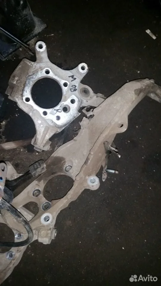 Кулак ступица стойка рычаг Инфинити М35 у50 разбор