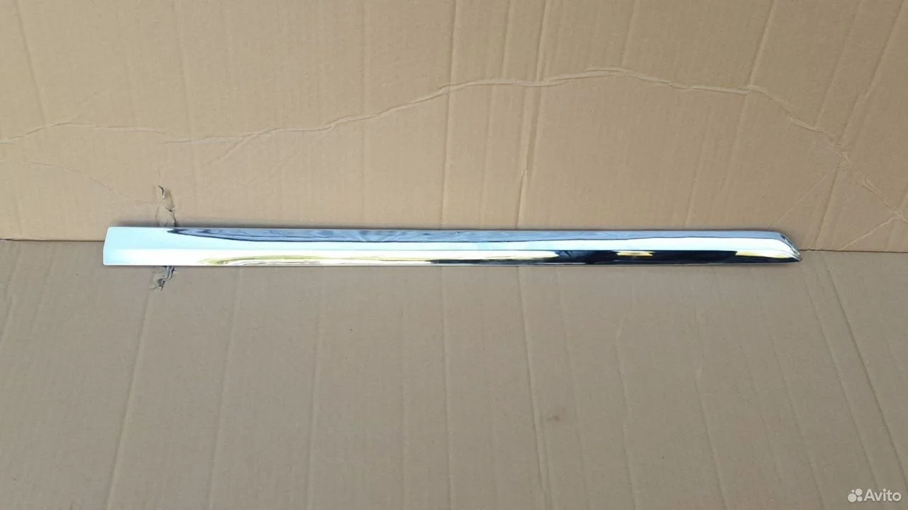 Молдинг двери задний правый Ниссан Теана J32