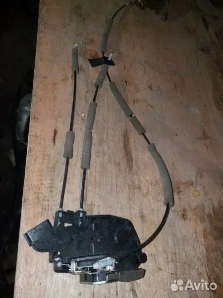 Замок двери задний Infiniti Fx35 Fx37 Qx70 S51