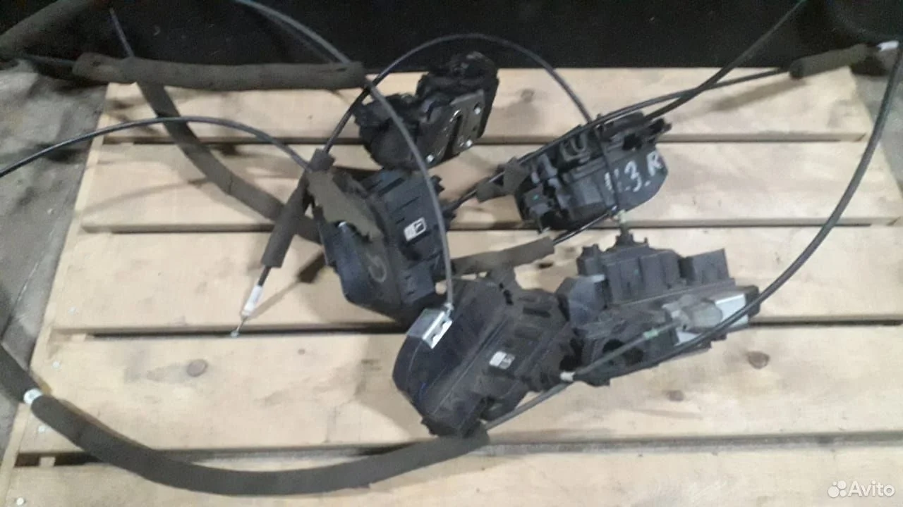 Замок двери задний инфинити g25 g35 g37 v36