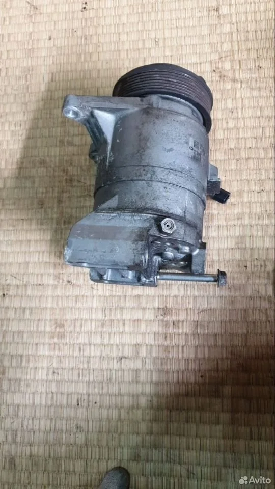 Компрессор кондиционера Ниссан Мурано Z51