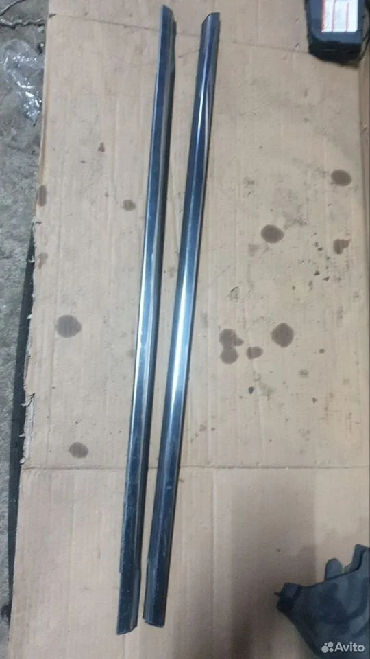 Молдинг двери стекла задний левый Ниссан Теана J31