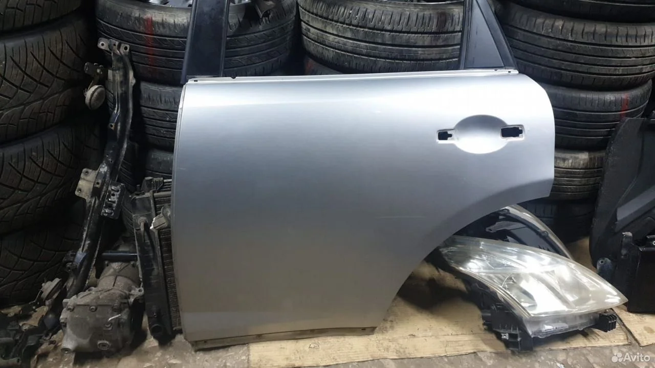 Дверь задняя левая Инфинити FX35 FX45 S50