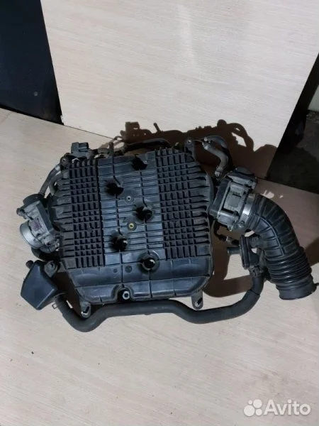 Впускной коллектор Infiniti G35 M35 FX35 FX37 EX35