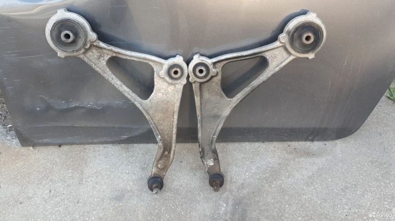 Рычаг передний Ниссан Теана L33