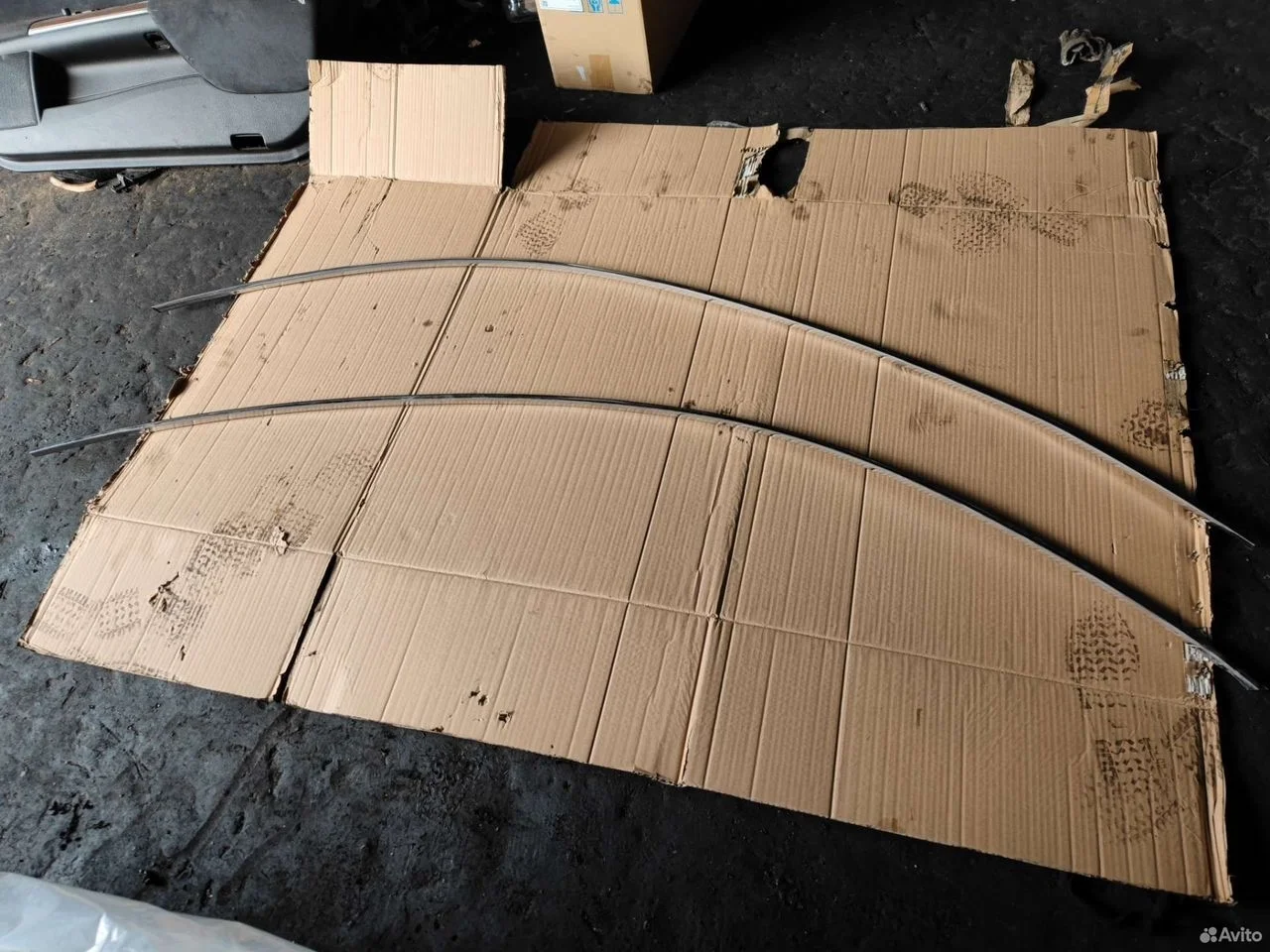 Молдинг дверей крыши Nissan Teana J32