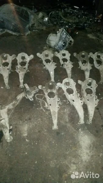 Кулак поворотный рычаг ступица диск Infiniti EX 35