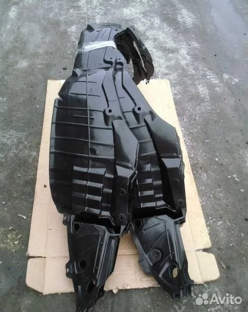 Подкрылок локер левый nissan teana j32