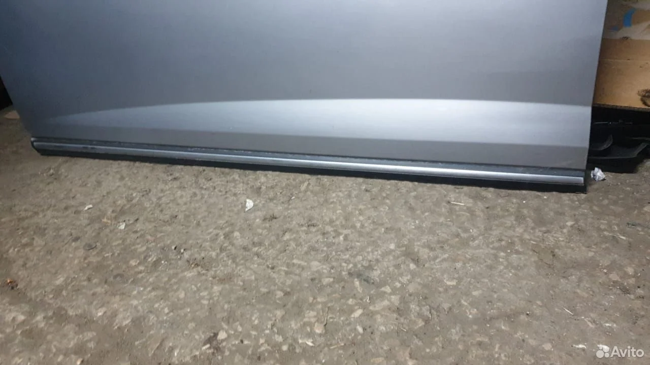 Молдинг двери нижний левый Инфинити FX35 S50