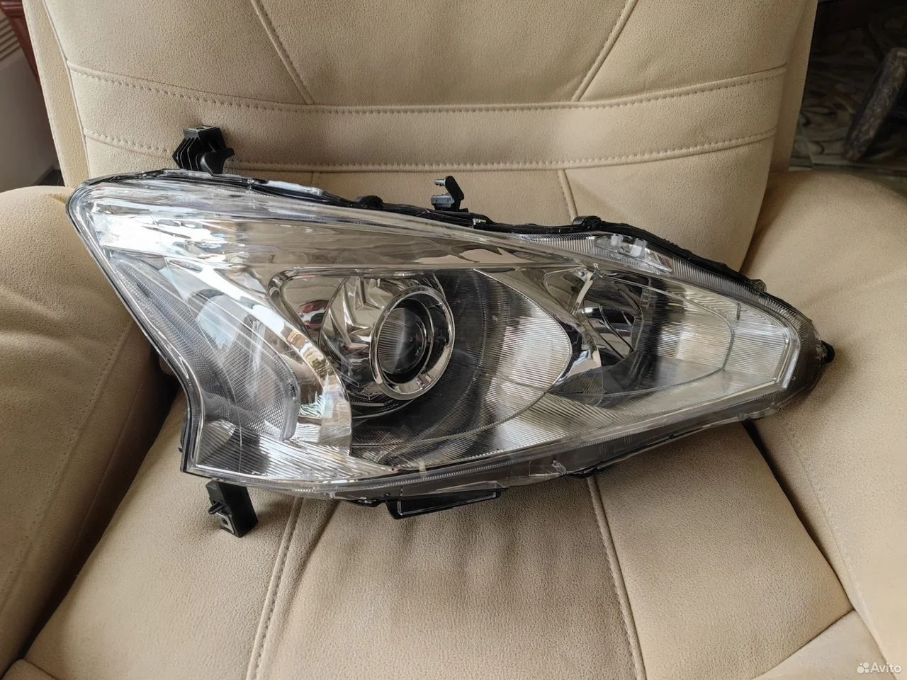 Фара ксенон правая ниссан теана l33 европа оригина