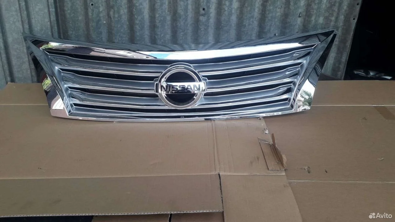 Решетка радиатора оригинал ниссан теана l33