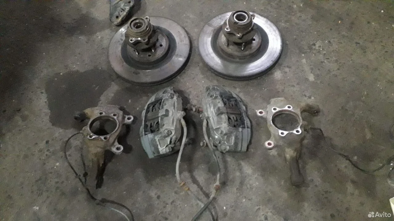 Ступица передняя 4WD FX45 S50 разборка