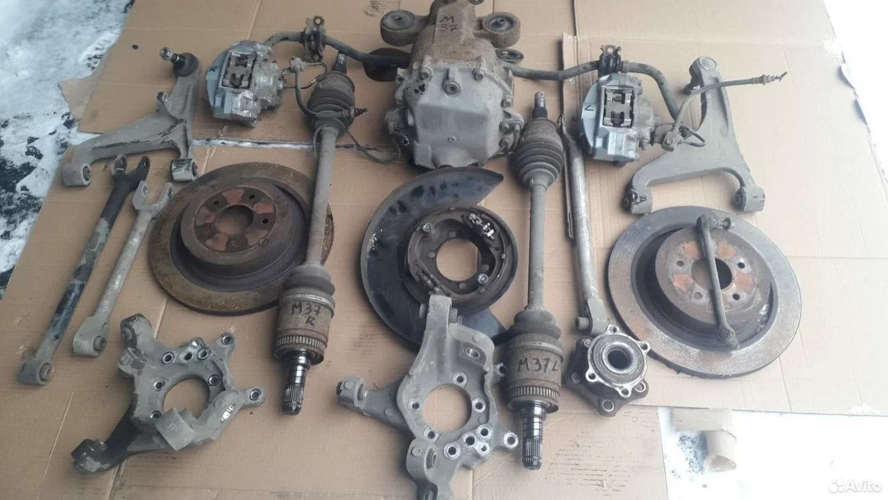 Рычаг ступица подвеска Infiniti M37 Y51 Q70