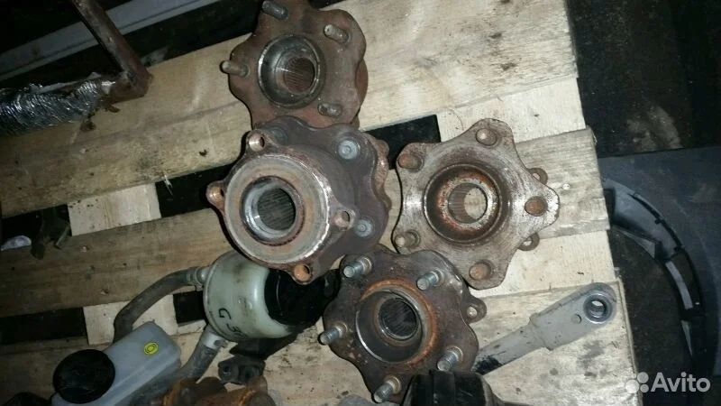 Ступица задняя infiniti G35 G25 G37 V36