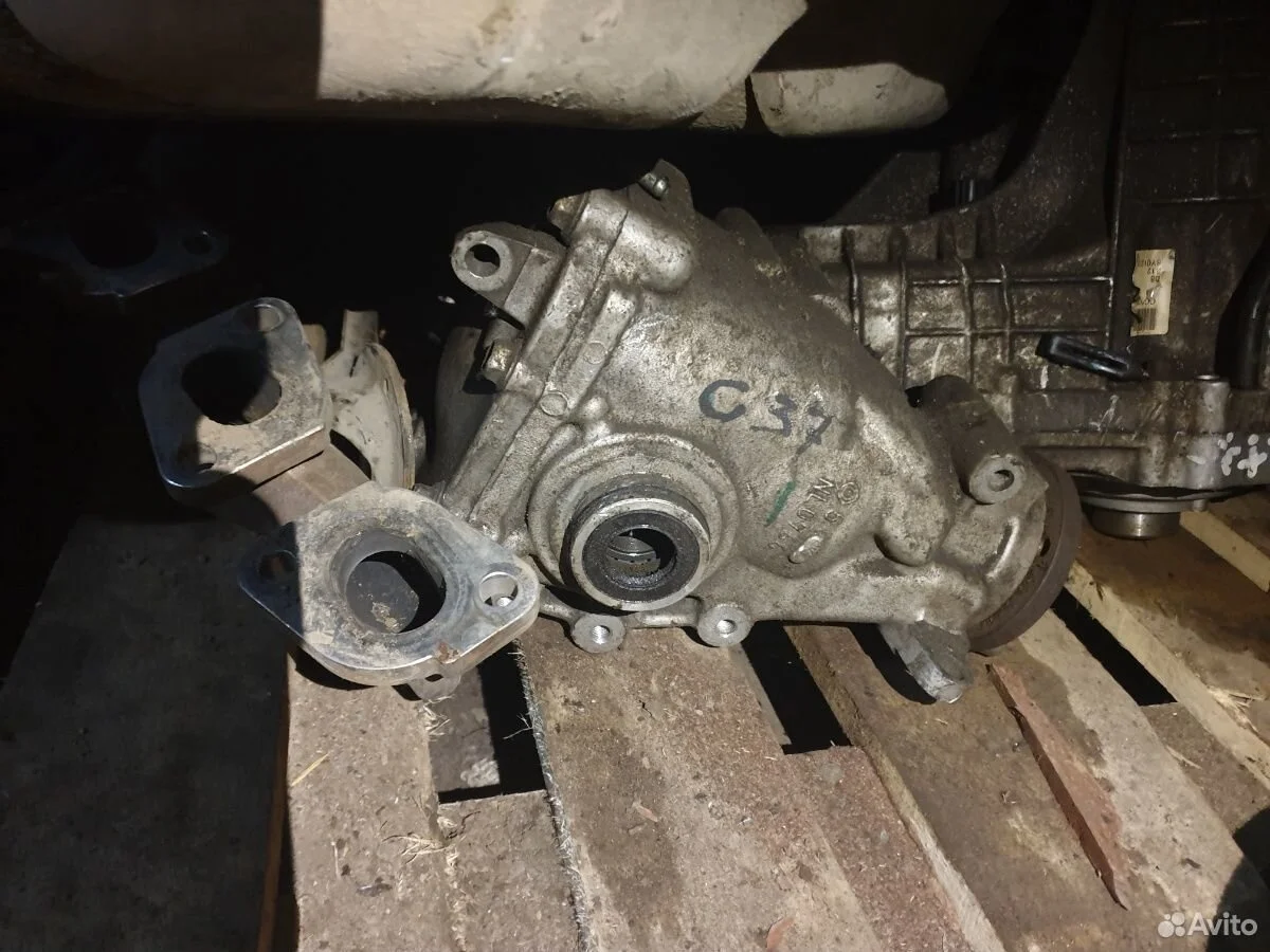 Редуктор передний infiniti g35 v36