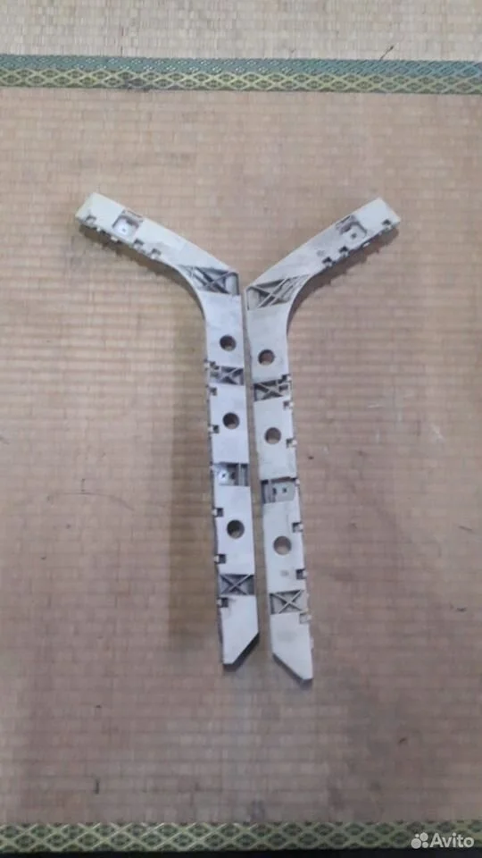 Кронштейн бампера задний правый Nissan Teana J32