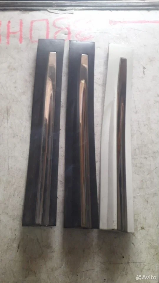 Молдинг двери задний Infiniti FX37 QX70 S51