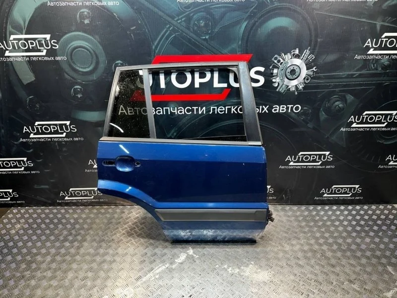 Дверь Ford Fusion 2008 1692555 УНИВЕРСАЛ 1.6 FYJA, задняя правая