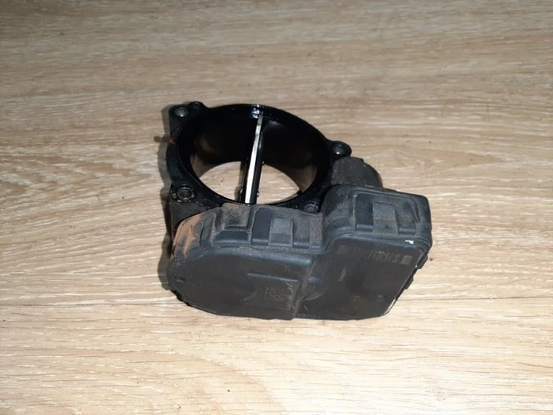 Дроссельная заслонка Mercedes-Benz Sprinter W906