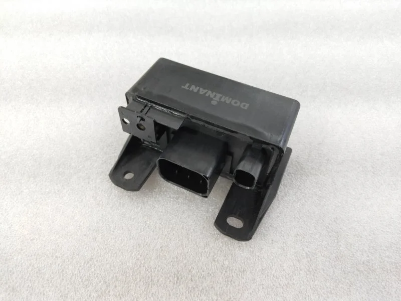 Реле свечей накала Mercedes-Benz Sprinter W901 - W909 Classic