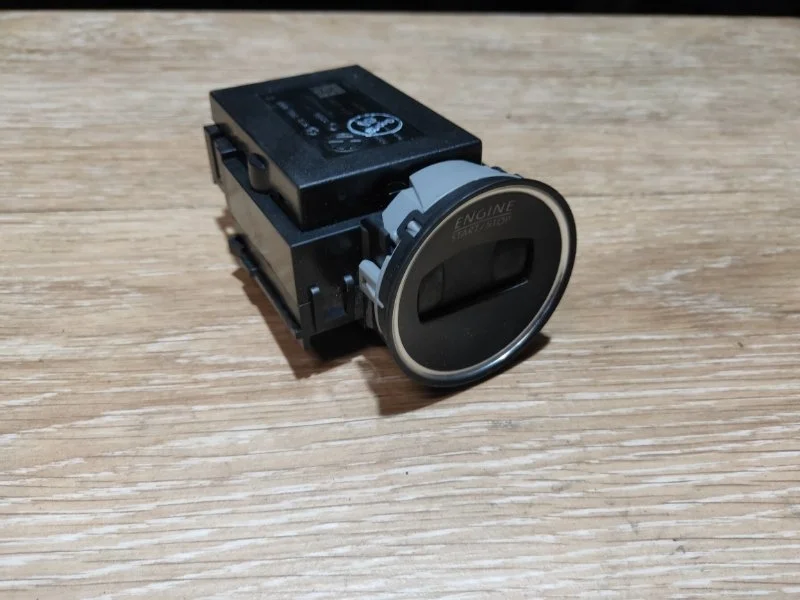 Замок зажигания Volkswagen Passat B6 2006