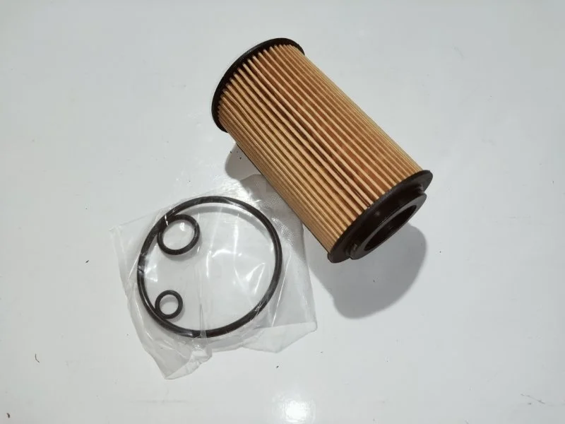 Фильтр масляный Mercedes-Benz Sprinter W906