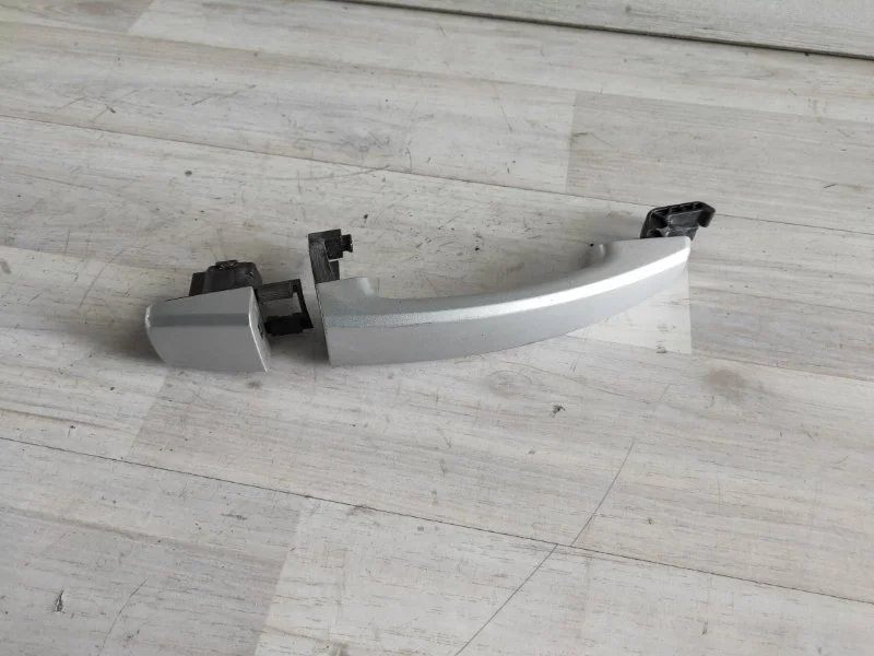 Ручка двери внешняя Opel Astra J 2010