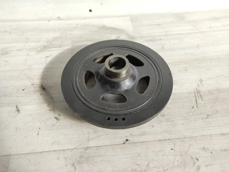 Шкив коленвала Mercedes-Benz -Class W203