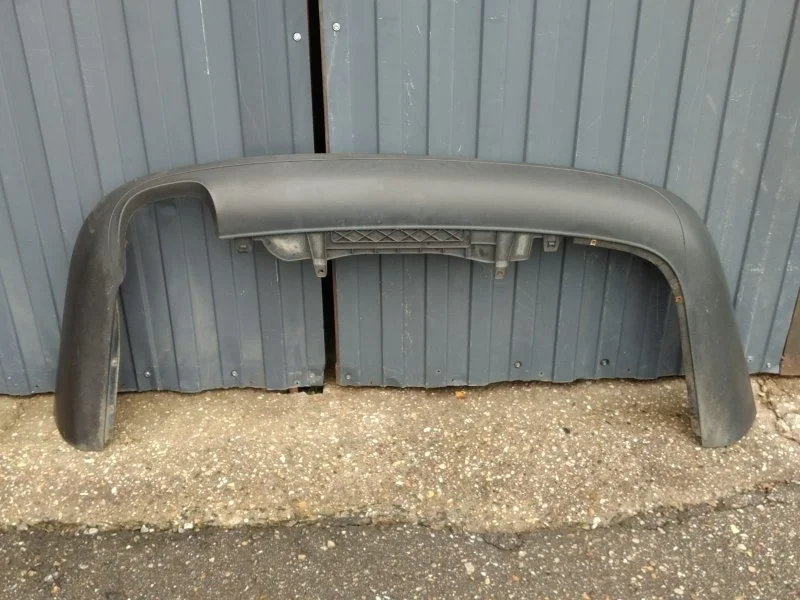 Юбка бампера Volkswagen Passat B6 2005