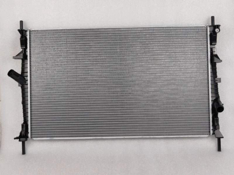 Радиатор двс Ford Transit 2014-