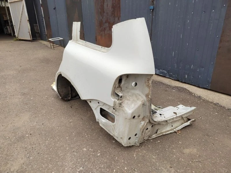 Четверть кузова Volkswagen Touareg 2005 7L