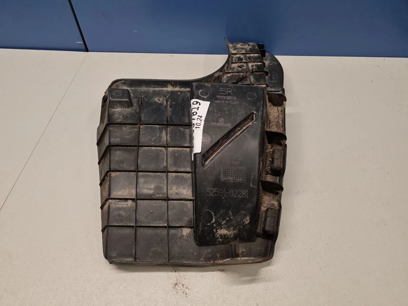 Пыльник заднего бампера правый для Toyota Corolla E18 2013-