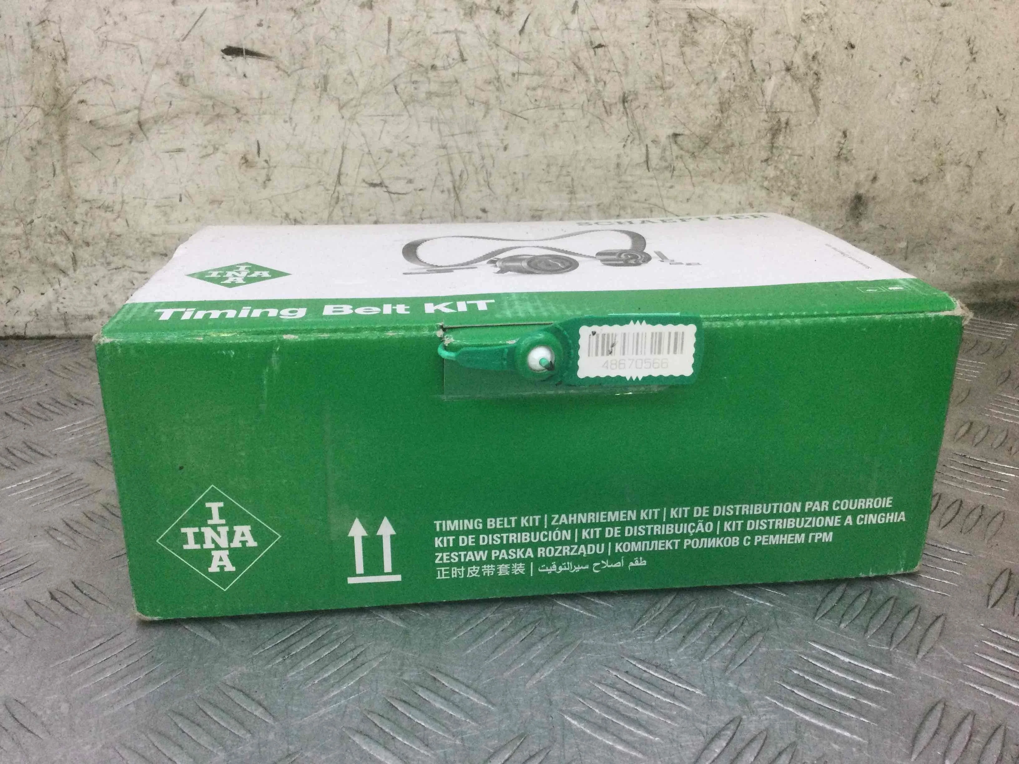 Комплект ГРМ Volkswagen Passat B6 (2005-2010) дизель 2.0 TDI Автомат Седан