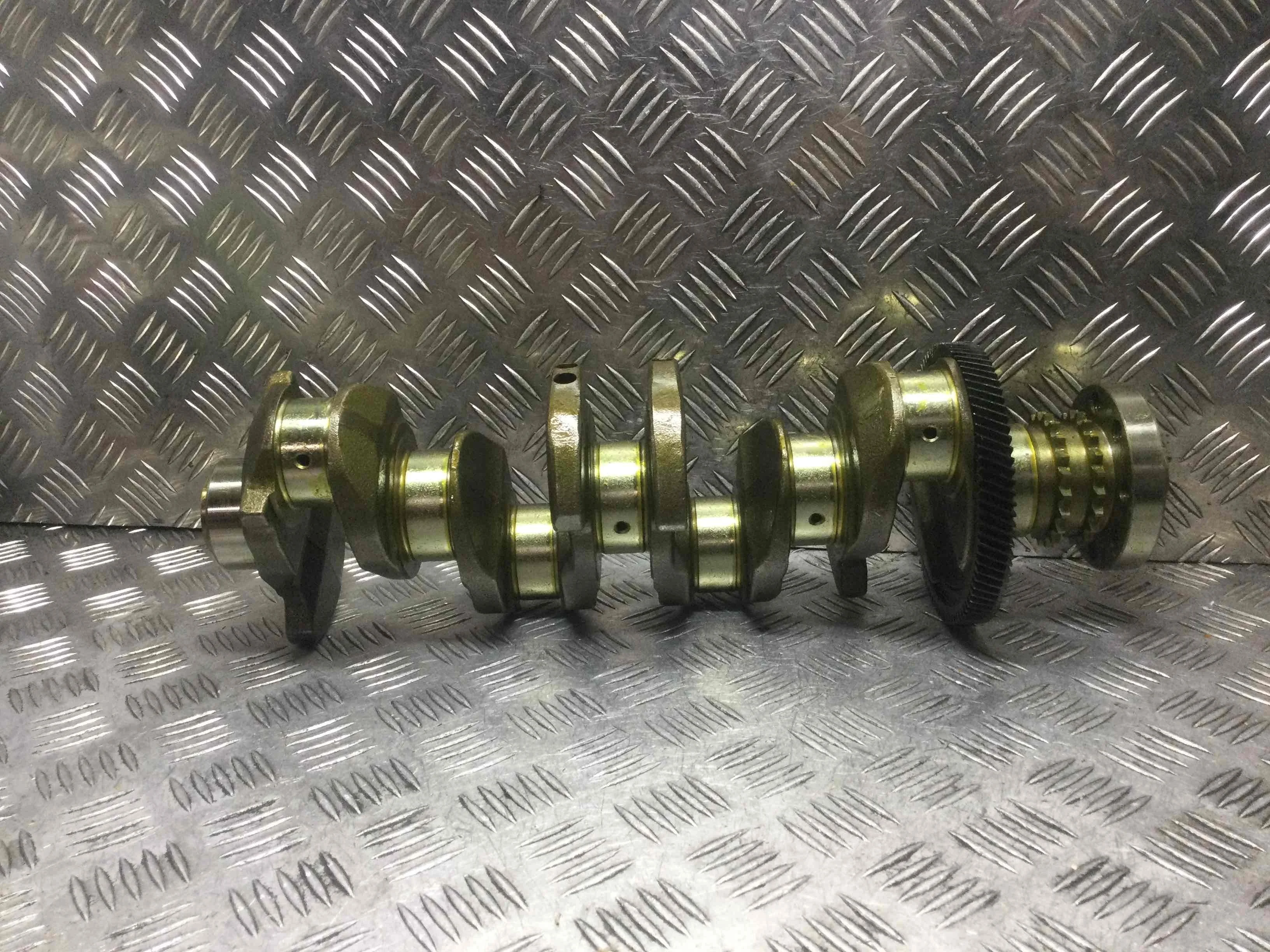 Коленвал BMW 3-Series 3-Series E90/E91/E92/E93 2005 - 2010 дизель 2.0 TDI Автомат Седан