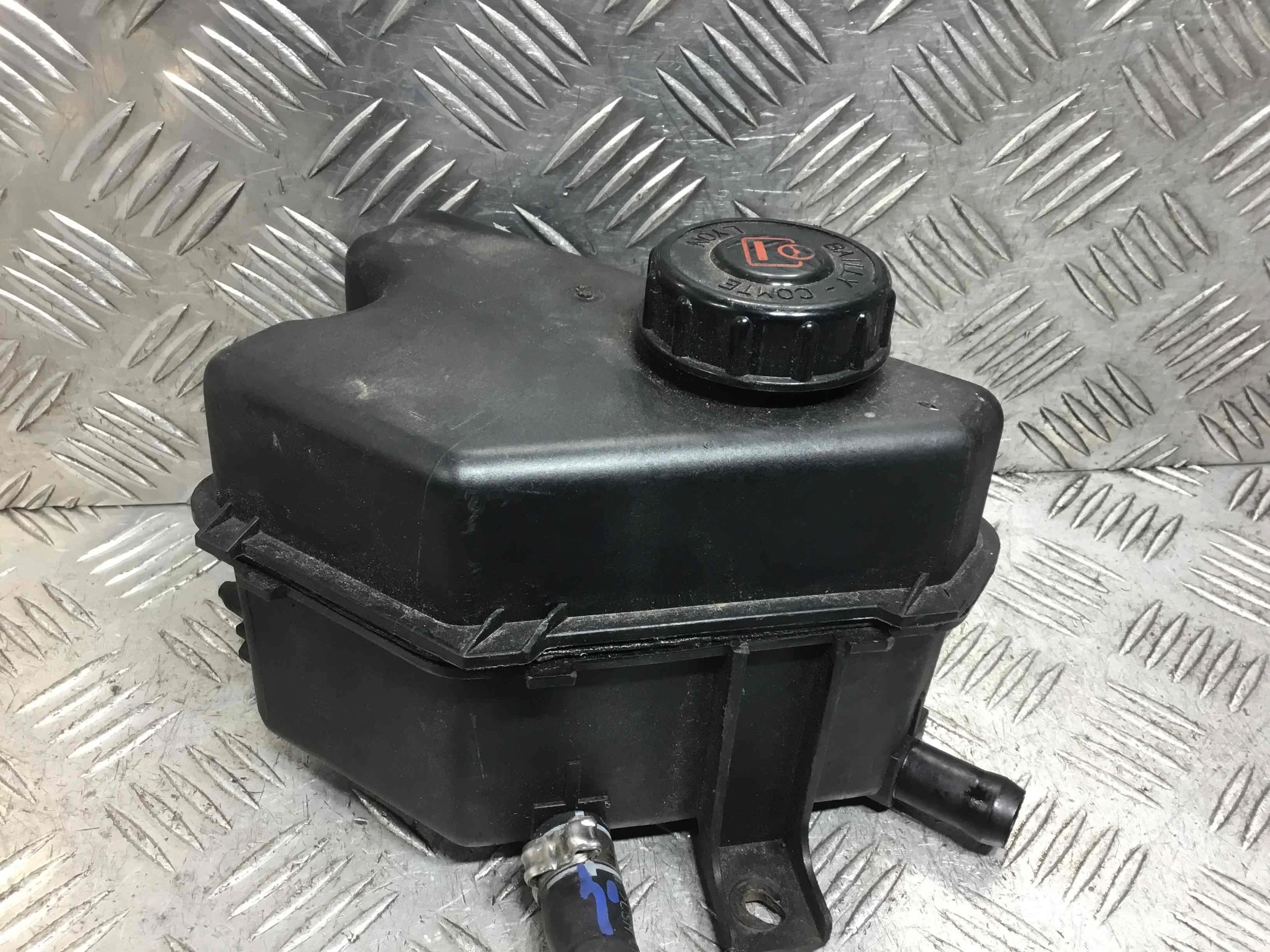 Бачок гидроусилителя Citroen Xsara Picasso 1 поколение [рестайлинг] (2004-2010) дизель 1.6 HDi Механика Минивэн