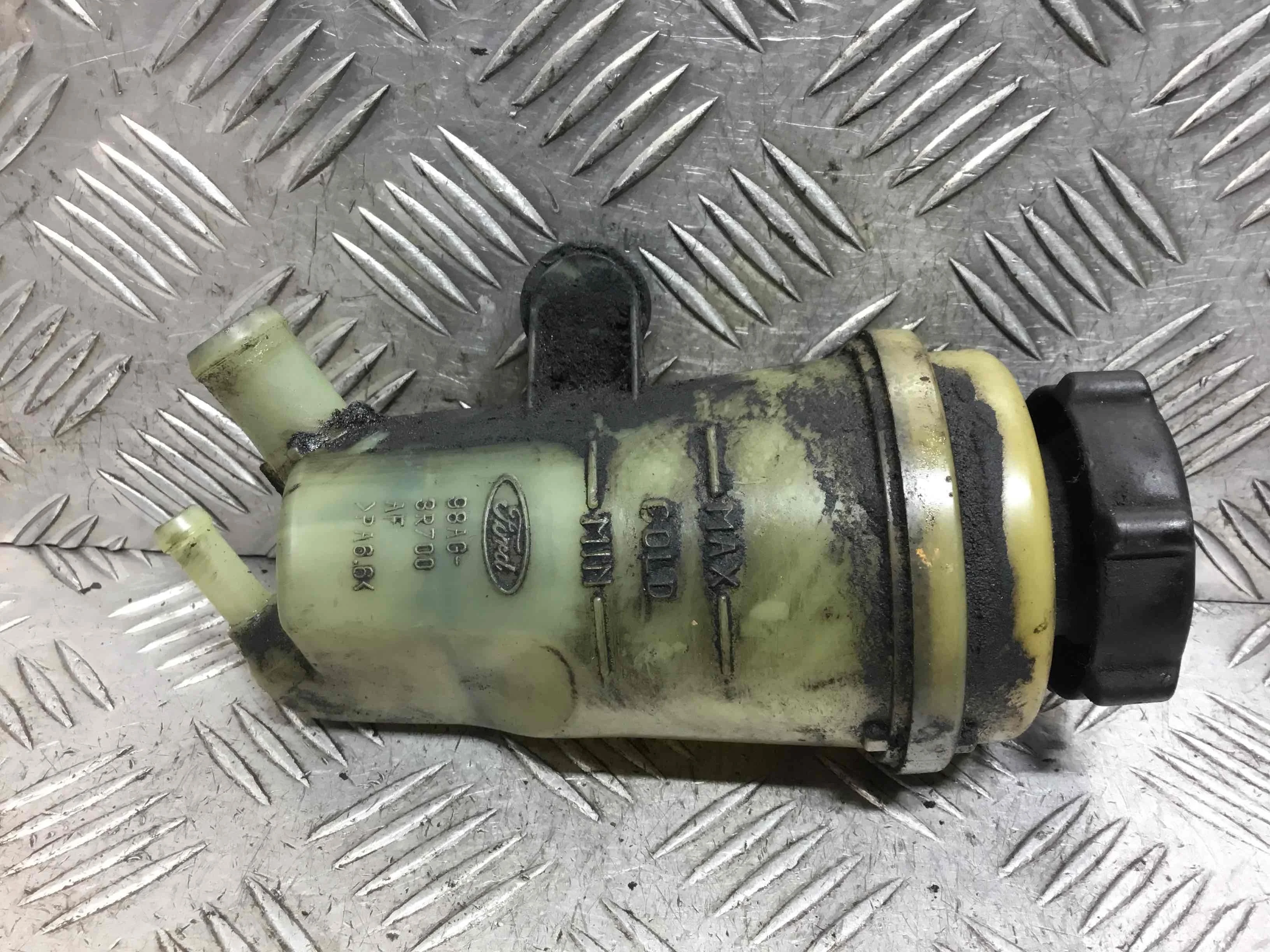 Бачок гидроусилителя Ford Focus 1 поколение [рестайлинг] (2001-2005) бензин 1.8 i Механика Х/б