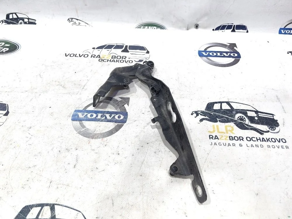 Петля капота левая Volvo S80 XC70 V70 S80 II (2006—2010)