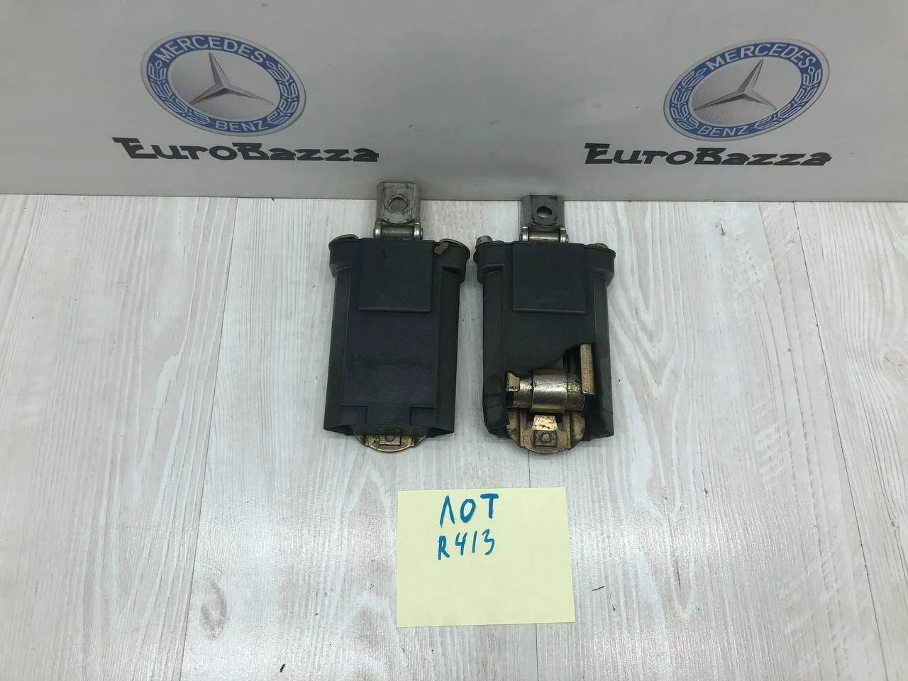 Ограничитель двери Mercedes R170
