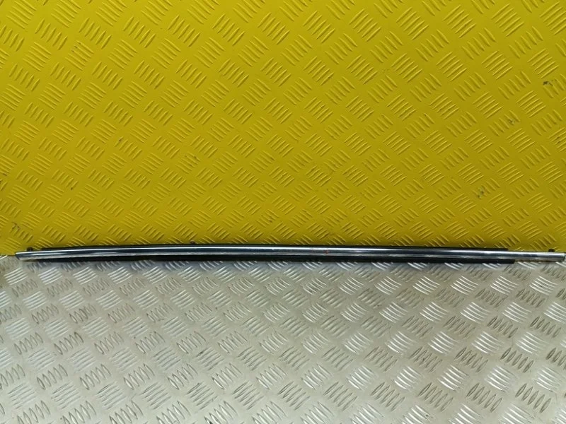 Молдинг стекла двери задней левой наружный Toyota Rav 4 (Ca40) (2012-2019) 2013 7574042040 2.0 D 1ADFTV