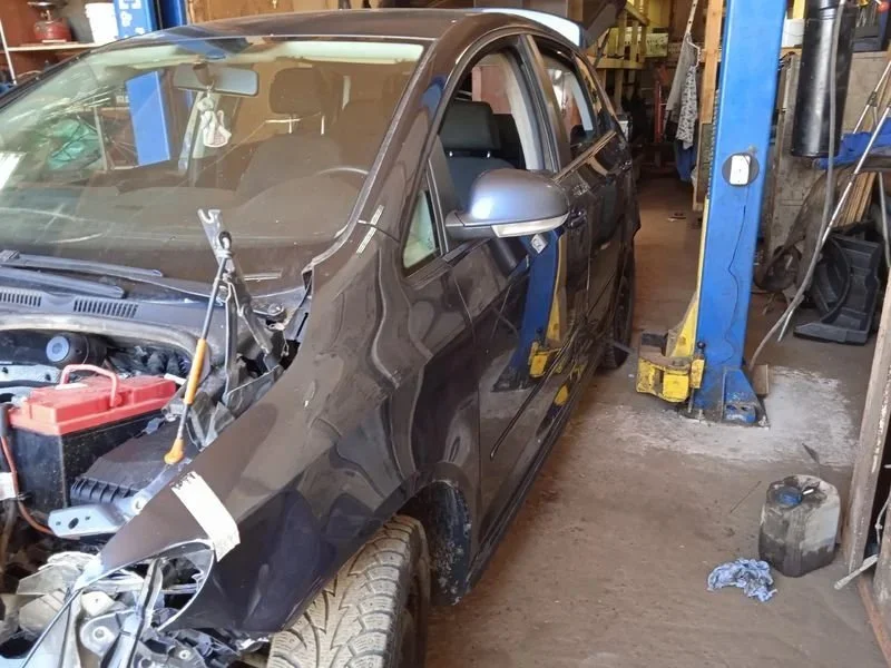 Продажа Volkswagen Golf Plus 1.6 (102Hp) (BSE) FWD AT по запчастям