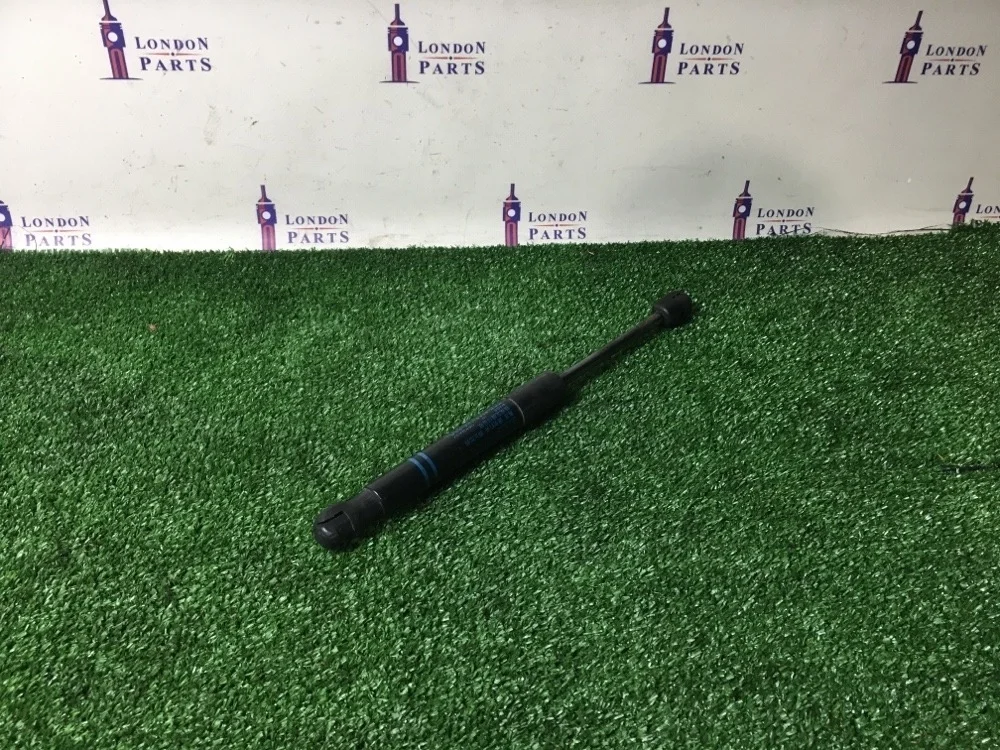 Амортизатор капота BMW F32