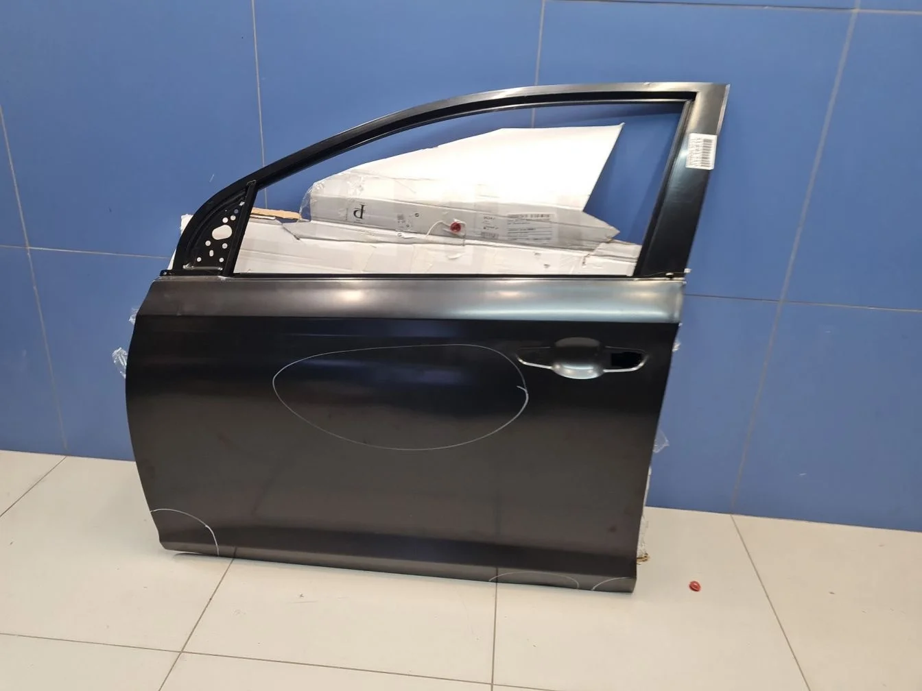 Дверь левая передняя для Hyundai Solaris 2017-