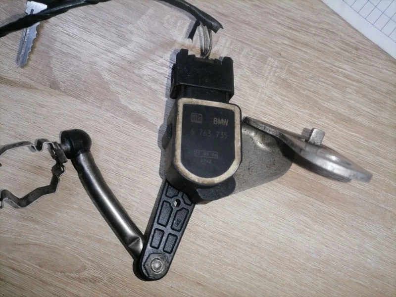 Датчик уровня подвески BMW 3 2005 E90