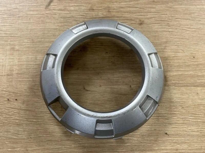 ОКАНТОВКА ПТФ Mitsubishi Pajero 4 6400A583HA V97W, передняя