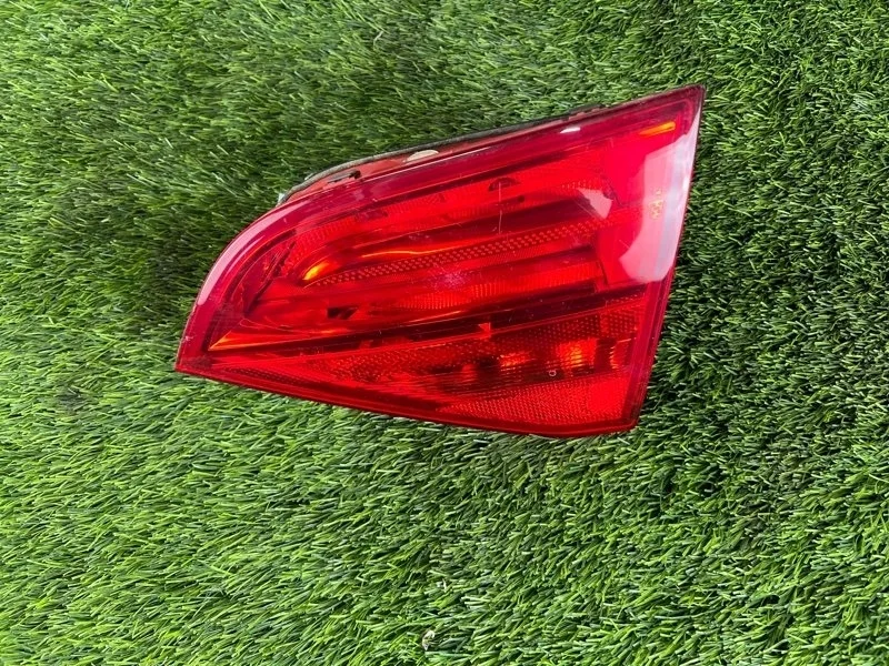 Фонарь задний Audi A4 2009 8K9945093 B8 CDH 1.8T, правый