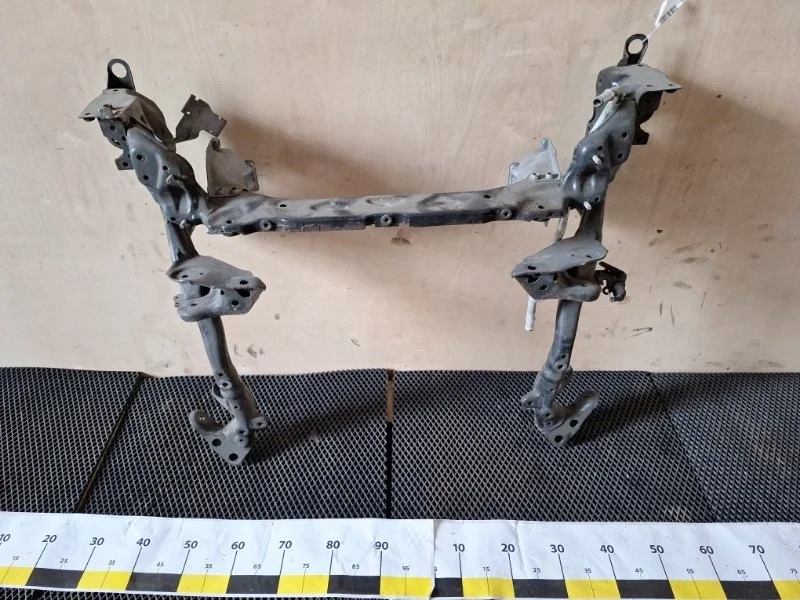 Балка подвески Audi A6 2011 4G0399315L C7 CHV 2.8, передняя