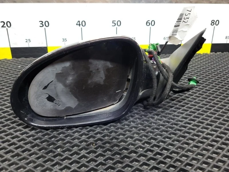 Зеркало боковое Volkswagen Passat 2008 3C1857507DP B6 BZB 1.8T, левое