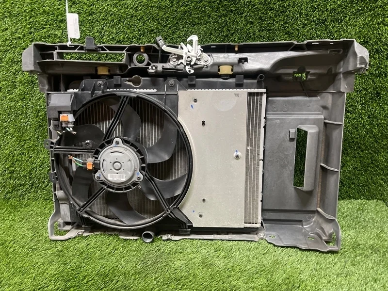 Пакет охлаждения Peugeot 207 3d 9683489580 EP6C